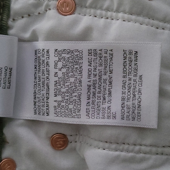 MOTHER High Waisted Looker Ankle Fray in See Me ( Camouflage) Size 25 - Picture 13 of 16